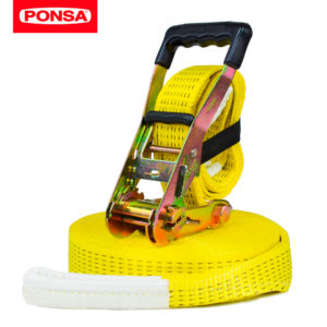 Se trata del slackline más popular entre los usuarios principiantes que quieren configurar su slackline en cualquier lugar. Fácil de utilizar y resistente, dos buenas razones que explican el éxito del kit en escuelas y áreas de entrenamiento. También es adecuado para ser utilizado en gimnasios deportivos y en cualquier entorno de formación.